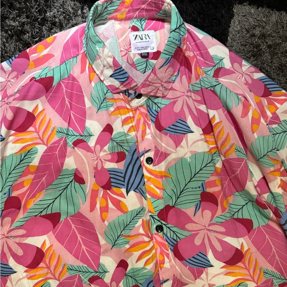Excellent condition, fits extra large